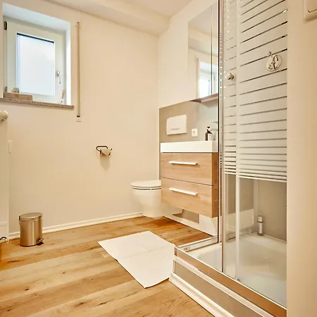 Moderne Im Bayerischen Wald Mit Bergblick, Balkon & Grosser Terrasse 3* Schöfweg