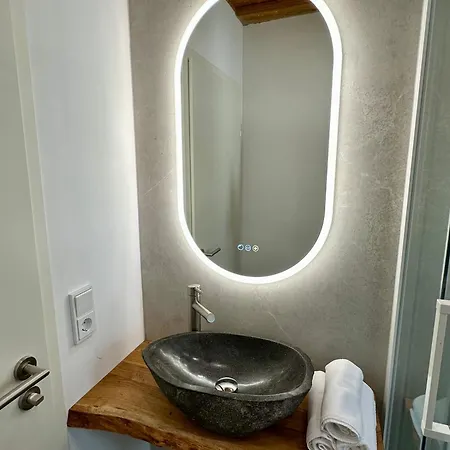 Apartmanhotel Moderne Im Bayerischen Wald Mit Bergblick, Balkon & Grosser Terrasse