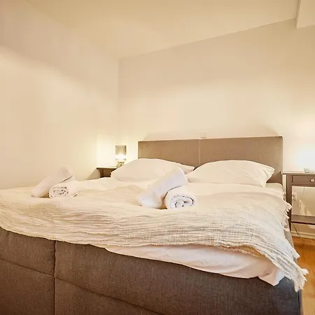 Moderne Im Bayerischen Wald Mit Bergblick, Balkon & Grosser Terrasse 3*